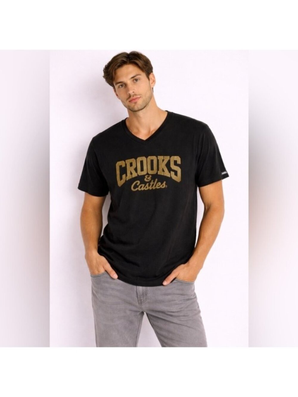 Crooks & Castles Black V-Neck Graphic T-Shirt – Gold Logo – Size L